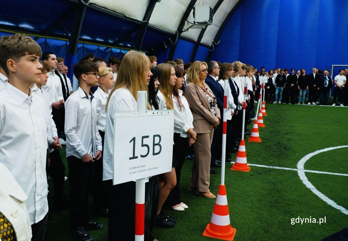 Uczniowie na rozpoczęciu roku szkolnego 2026/2027 w Gdyni