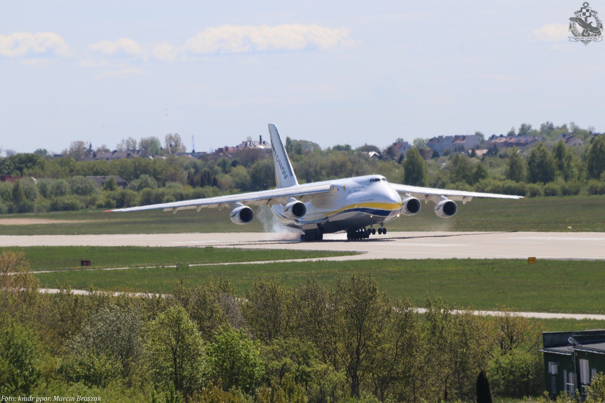 Moment lądownia An-124 w Gdyni, fot. kmdr ppor. Marcin Braszak