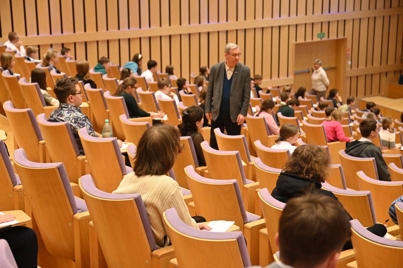 P&oacute;łfinał konkursu Wiedza o Gdyni. Fot. Zygmunt Gołab