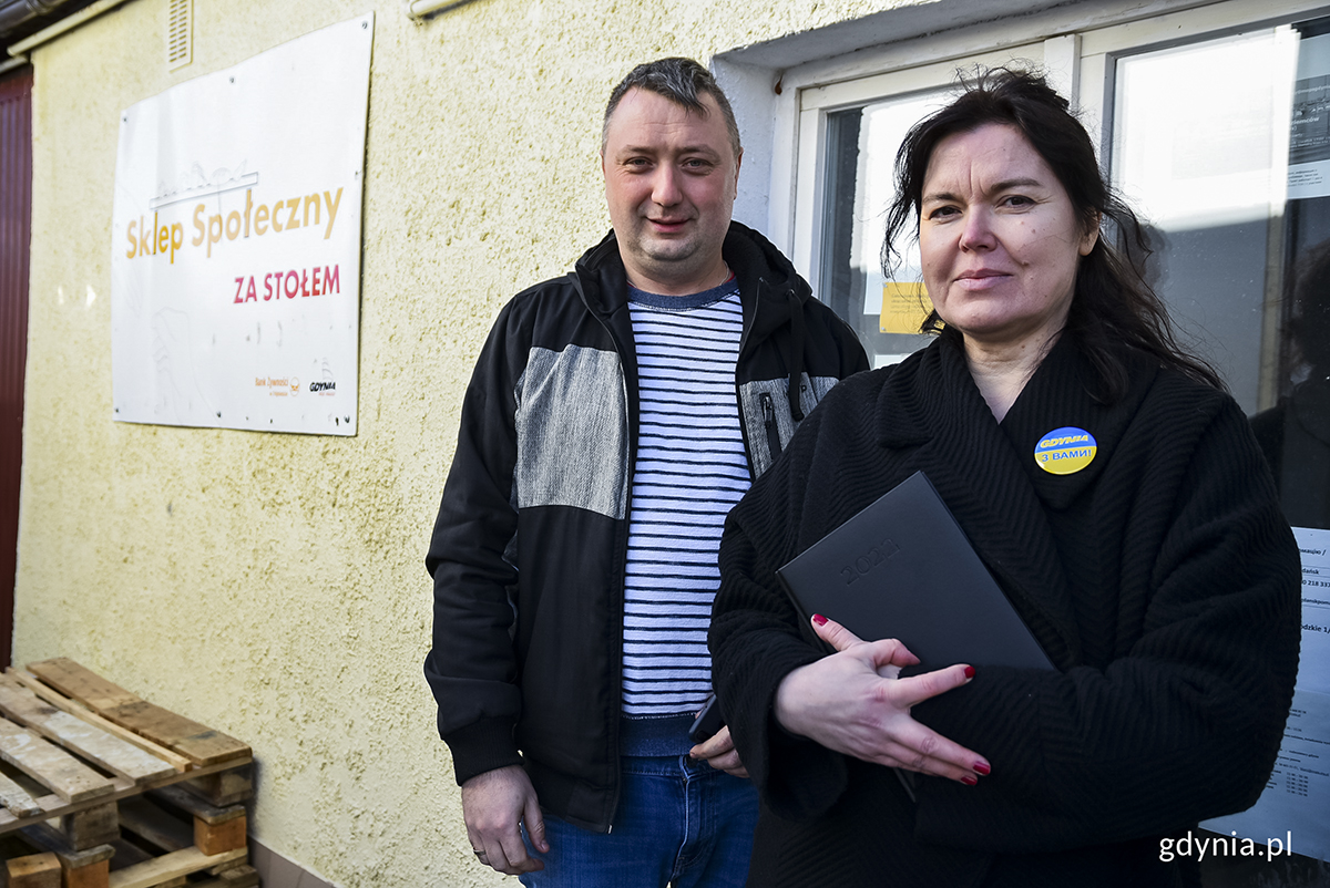 Radna Miasta Gdyni Anna Myszka i prezes Banku Żywności w Tr&oacute;jmieście Michał Chabel. Fot. Sławomir Okoń