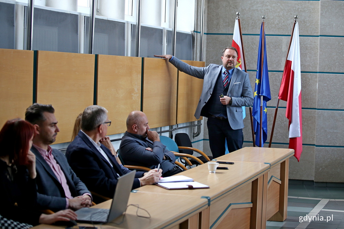 Spotkanie poświęcone oszczędzaniu energii w UM Gdynia. Fot. Przemysław Kozłowski 