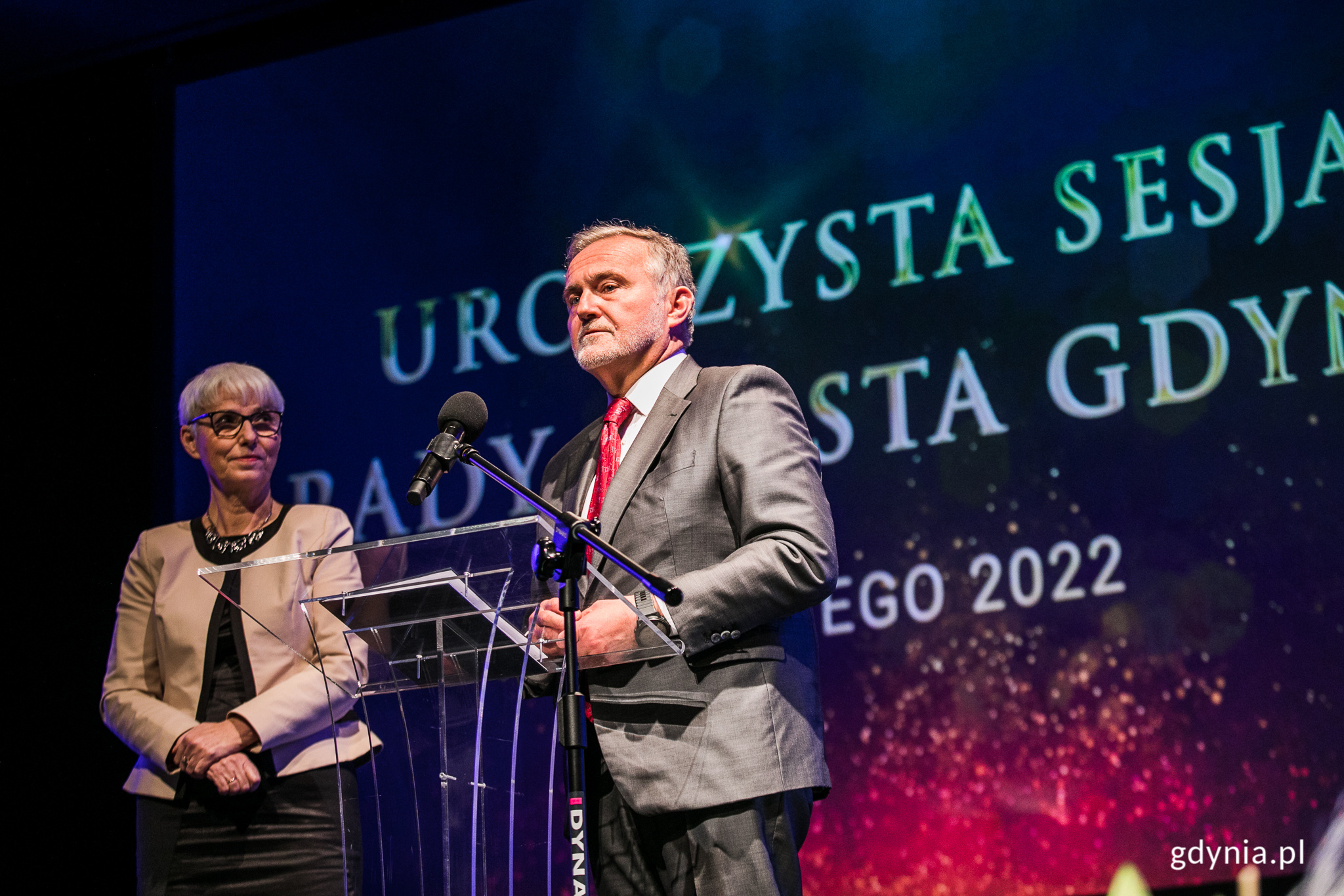 Joanna Zielińska - przewodnicząca Rady Miasta Gdyni oraz prezydent Wojciech Szczurek podczas uroczystej sesji Rady Miasta Gdyni // fot. Karol Stańczak