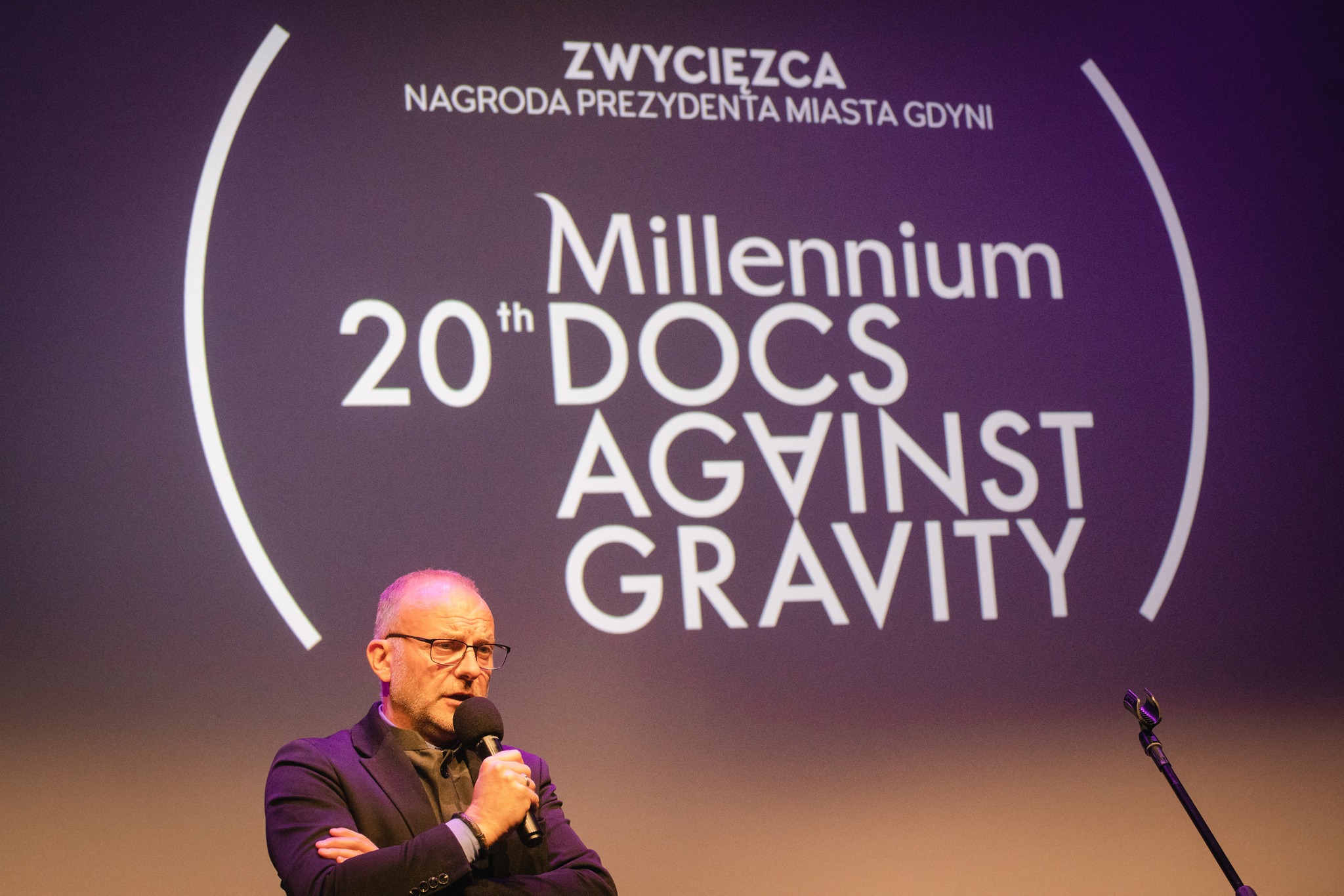 Wiceprezydent Gdyni Michał Guć podczas gali wręczenia nagr&oacute;d MDAG Gdynia 2023. Fot. MDAG