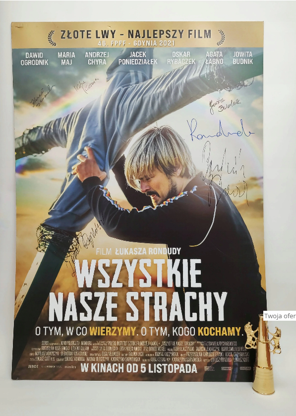 W ramach licytacji można nabyć nie tylko Złote Lwy, ale także plakat filmu z autografami tw&oacute;rc&oacute;w, fot. Fundacja WOŚP