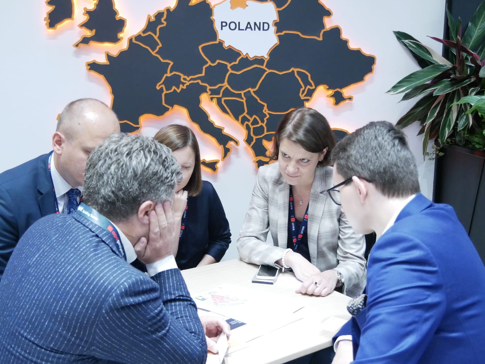 Reprezentanci Pomorza podczas targ&oacute;w Expo Real - druga od prawej wiceprezydent Gdyni ds. gospodarki, Katarzyna Gruszecka-Spychała, fot. Ewa Zajko / Invest in Gdynia
