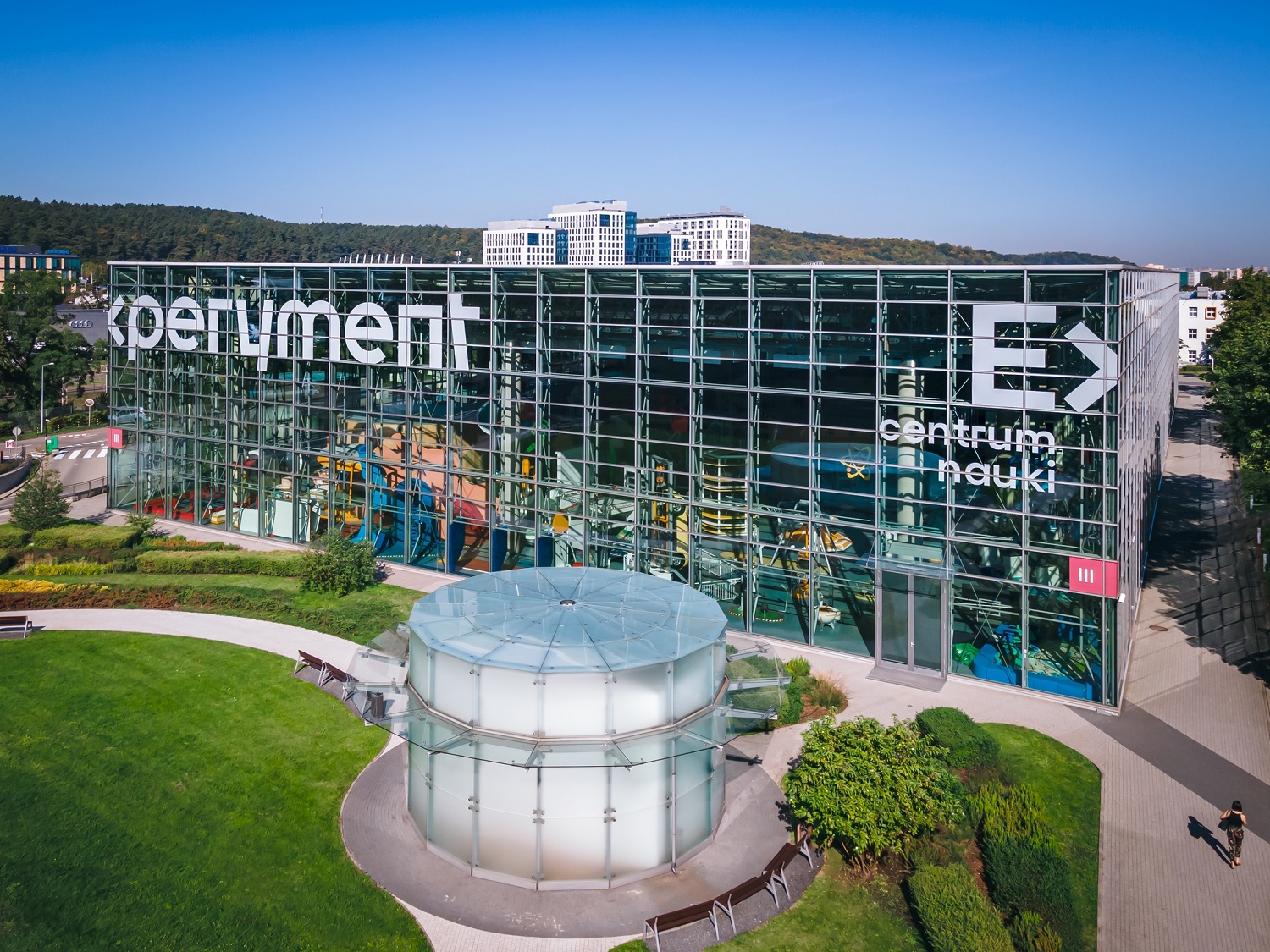 Wystawy Experymentu zajmują dziś 3500 metr&oacute;w kwadratowych i mieszczą się w efektownym budynku przy al. Zwycięstwa // fot. Centrum Nauki Experyment