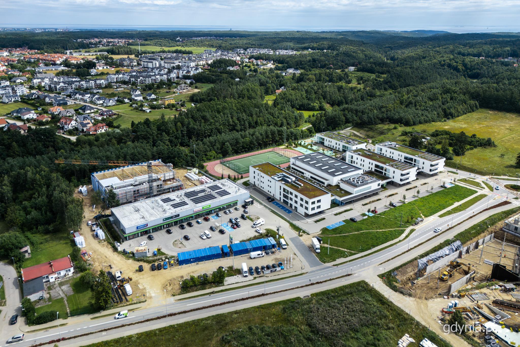 budowa krytej pływalni na Chwarznie-Wiczlnie, fot. K.Złoch, gdynia.pl 