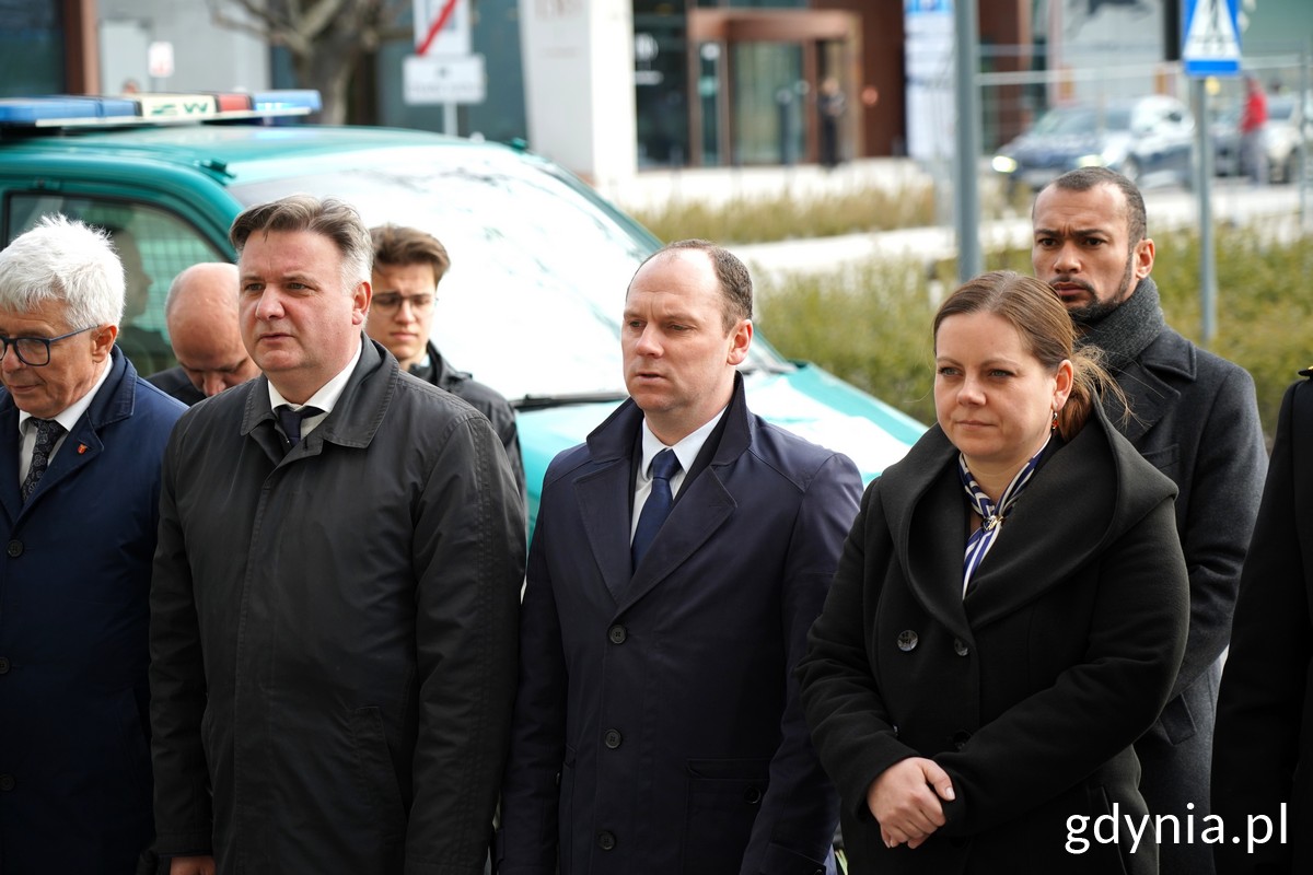 Prezydent Aleksandra Kosiorek w towarzystwie posł&oacute;w Rafała Siemaszko i Michała Kowalskiego, radnego Gdyni Marcusa da Silvy oraz radnego Gdańska Andrzeja Kowalczysa