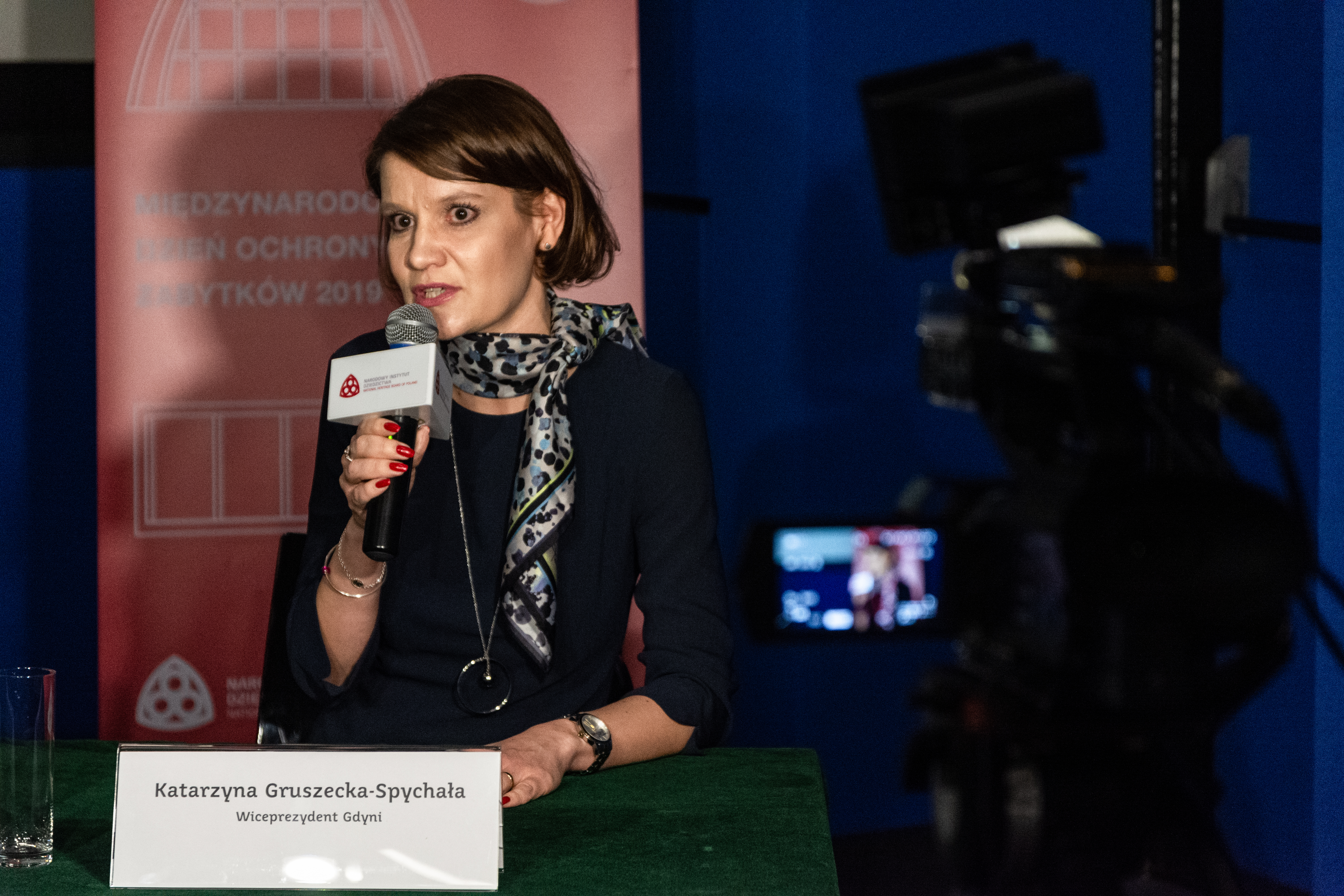  &bdquo;Gdynia słynie z wyjątkowego poczucia własnej tożsamości. A sami mieszkańcy bardzo szczycą się swoim dziedzictwem architektonicznym i uwielbiają je pokazywać przyjezdnym" - m&oacute;wi Katarzyna Gruszecka-Spychała, wiceprezydent Gdyni ds. gospodarki, fot. Jan Ziarnicki.