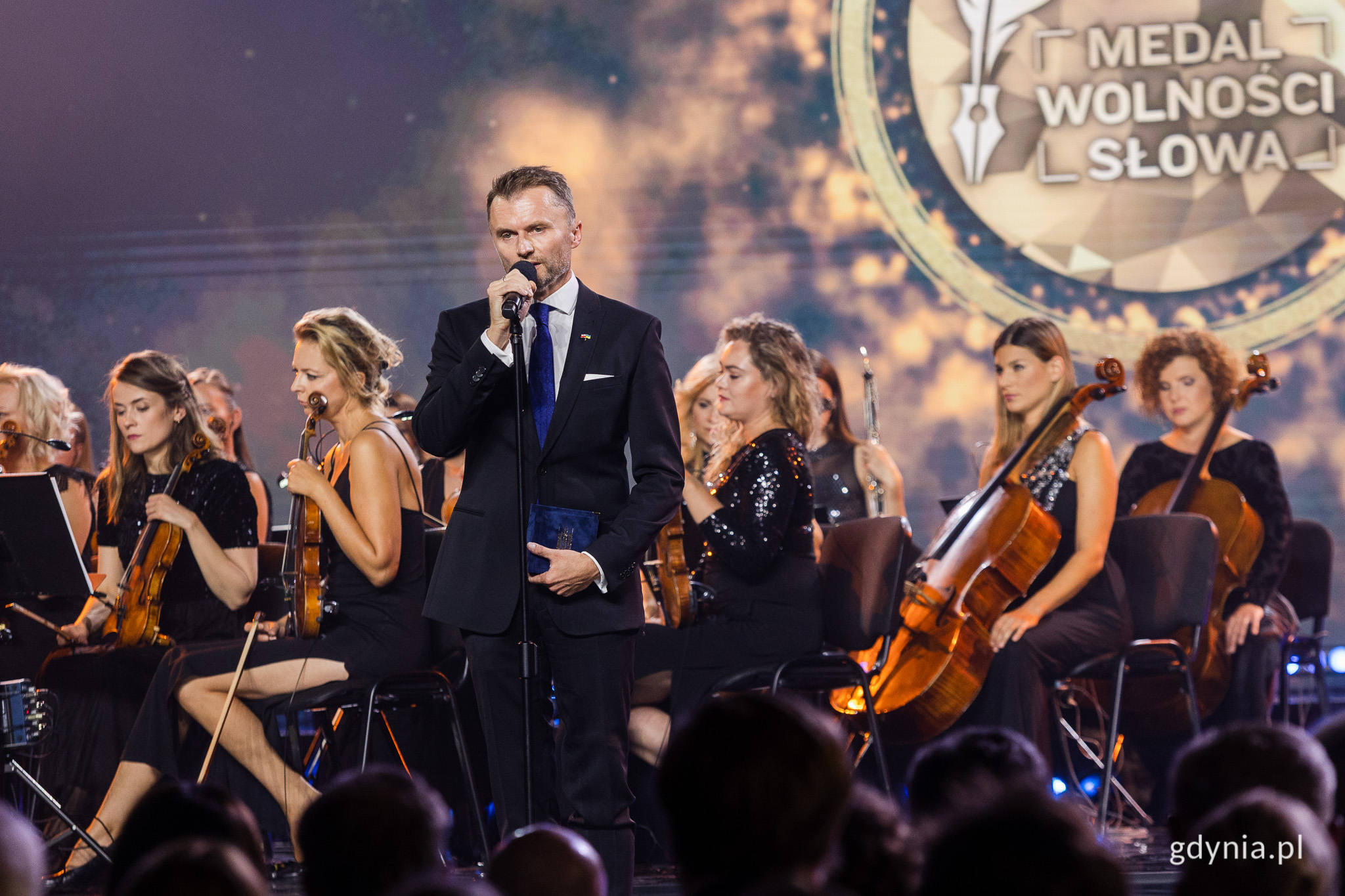 Piotr Jacoń, laureat Medalu Wolności Słowa w kategorii MEDIA, fot. Karol Stańczak