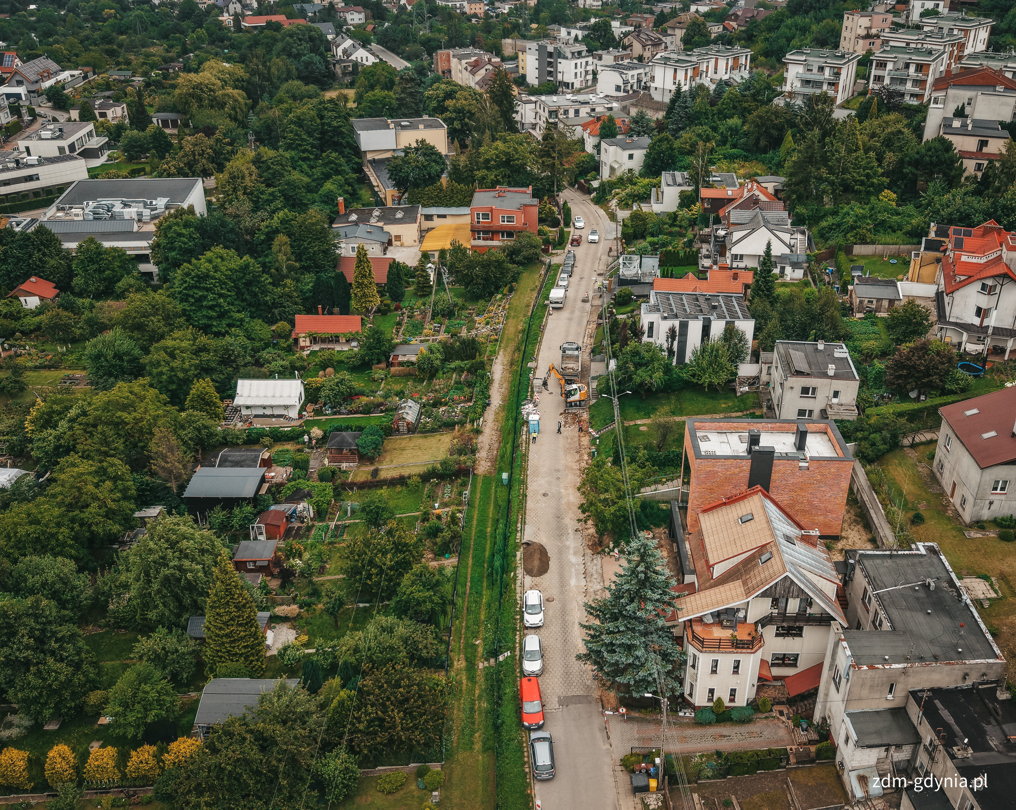 Ulica Sieradzka jest w trakcie remontu nawierzchni (fot. Marcin Mielewski, Zarząd Dr&oacute;g Miejskich)