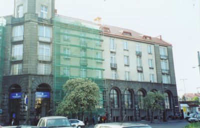 Budynek od strony Placu Konstytucji