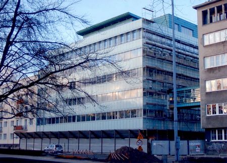 Gdynia w fotografii 2006: Paweł Jędryczak cykl Rośnie nam Uniwersytet 3