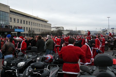 Mikołaje na motocyklach - 7 grudnia 2008, fot.: Małgorzata Omachel-Kwidzińska
