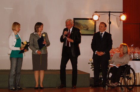 gala III edycji konkursu „Jak żyć w przyjaźni: Barbara Milewska i  Krystyna Radziejewicz, fot.: Dorota Nelke