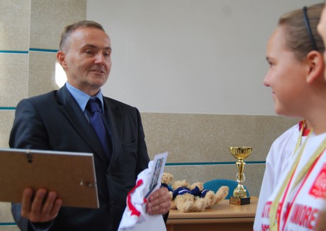 spotkanie prezydenta W. Szczurka z drużyną Sztorm Gdynia - Mistrzynie Polski juniorek do lat 16 w piłce nożnej, fot.: Dorota Nelke