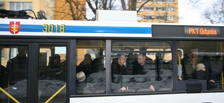 Oddanie do eksploatacji nowych trolejbusów - odjeżdżający Solaris Trollino, fot.: Bartosz Pietrzak