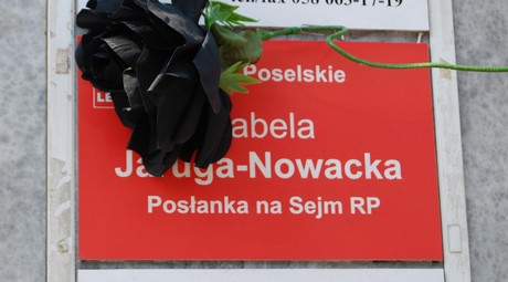 Gdynianie oddają hołd ofiarom katastrofy, fot.: Dorota Nelke