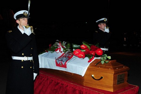 Powrót śp. adm Karwety do Gdyni, fot.: Marian Kluczyński