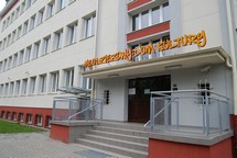 Otwarcie nowej siedziby Młodzieżowego Domu Kultury - budynek, fot.: Dorota Nelke