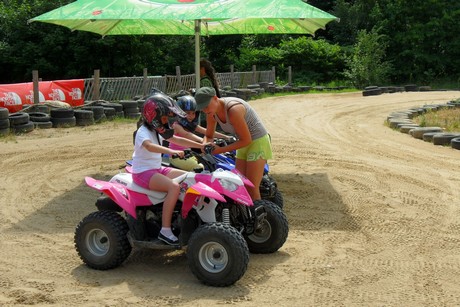 Dzieci z Łazisk w Kolibki Adventure Park