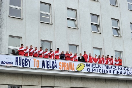 Reprezentacja Polski w rugby i prezydent Gdyni Wojciech Szczurek / fot. Tomek Kamiński