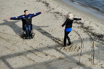 Kalendarz Gdynia bez barier 2011 - kwiecień