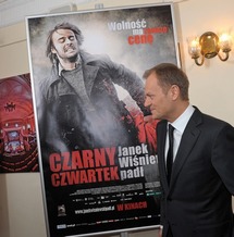 Premier na premierze Czarnego czwartku