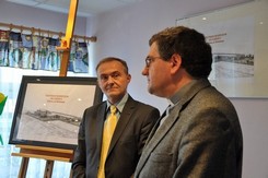 Prezydent Gdyni Wojciech Szczurek i ksiądz Grzegorz Miloch / fot. Dorota Nelke