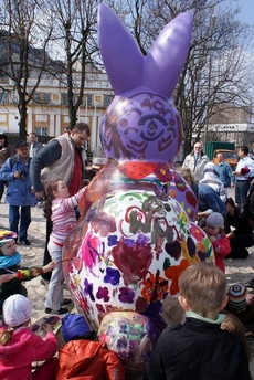 Malowanie zająca /fot. Paulina Filipowicz