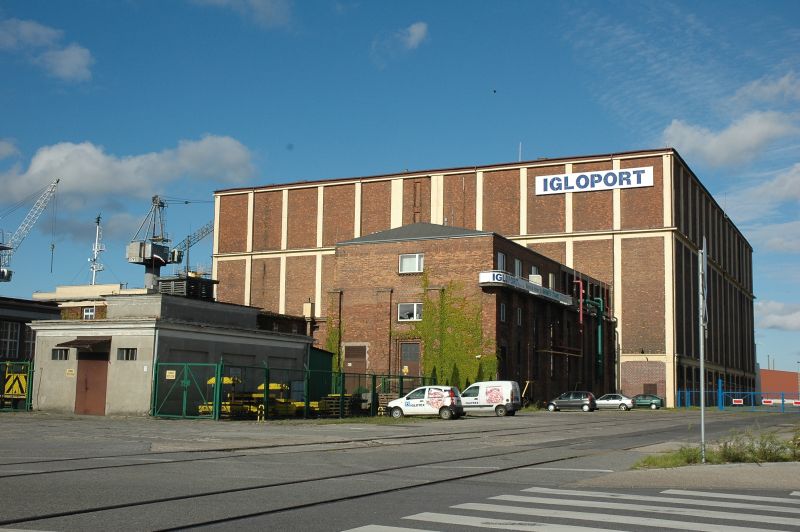 Chłodnia portowa z 1930-32 r., ul. Polska 20, wpis z dn. 20.08.1990 r,, nr 1319 (d. 1085)