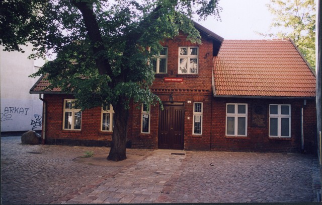Dom Abrahama, ob. Muzeum Miasta Gdyni z ok. 1900 r.,ul. Starowiejska 30, wpis z dn. 10.11.1969 r. pod nr 338