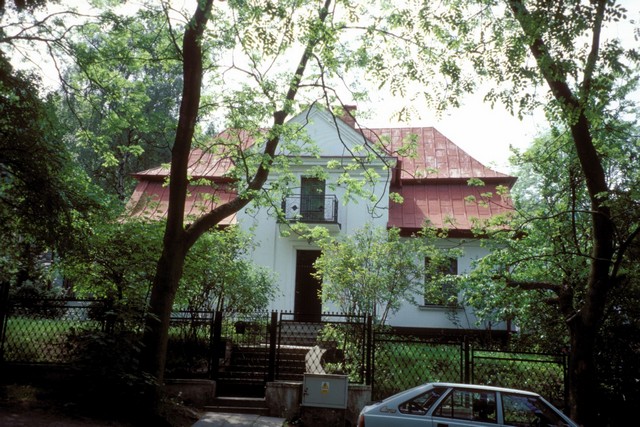 Willa Poznanianka z 1920-1923 r.,ul. Sędzickiego 16,wpis z dn. 03.03.1987 r.,nr 1143 (d. 990)