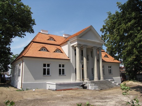 Zabytek w Chyloni uratowany