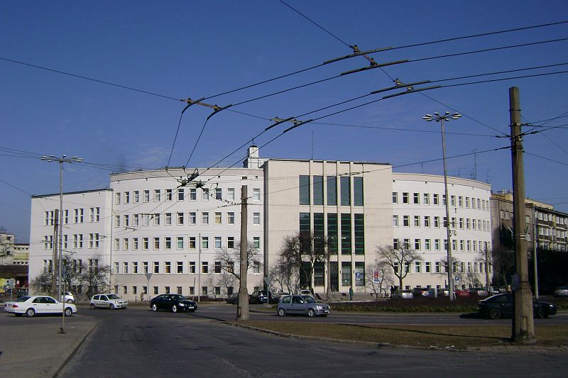 Budynek Sądu Rejonowego w Gdyni z 1936 r., Plac Konstytucji 5, wpis z dn 28.09.1988 r., nr 1258 (d. 1034)