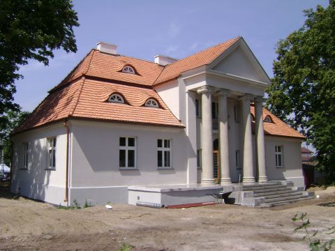 Dotacje 2011 - Chylońska 112 przed po remoncie 1