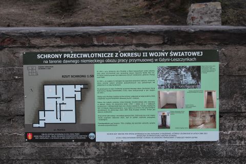 Schron-Leszczynki - tablica