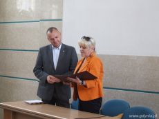 Przekazanie certyfikatu