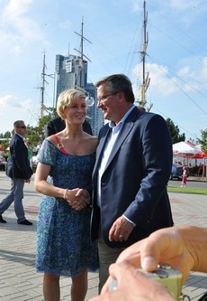 Prezydent RP Bronisław Komorowski podczas spaceru w Gdyni / fot. Dorota Nelke