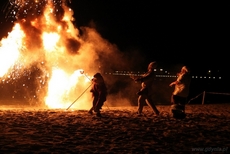 „Amber fire show" na plaży Śródmieście