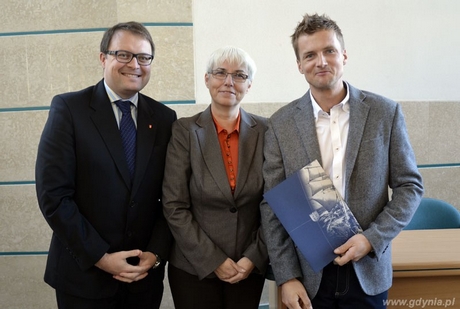 Marek Łucyk, dyrektor Gdyńskiego Ośrodka Sportu i Rekreacji; Joanna Zielińska, Pełnomocnik Prezydenta ds. Kultury Fizycznej i Sportu i Marcin Czajkowski, fot.: Paulina Filipowicz