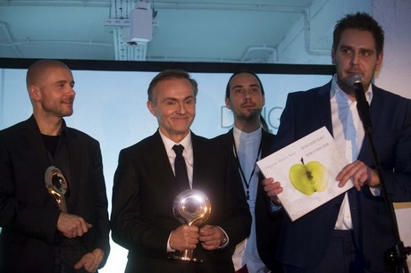 Prezydent Gdyni Wojciech Szczurek laureatem nagrody Design Alive Awards 2012 / fot. Jacek Marczewski