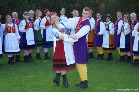 Zespół Pieśni i Tańca Gdynia - fot. Zrzeszenie Kaszubsko-Pomorskie w Gdyni