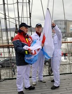 Uroczyste zawieszenie gdyńskiej flagi / fot. Dorota Nelke