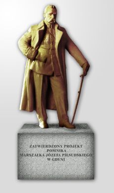 pomnik marszałka Piłsudskiego