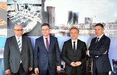 Podpisanie listu intencyjnego - miasto Gdynia i PHN fot. Krzysztof Romański
