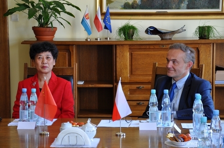 Podpisanie umowy o współpracy miast siostrzanych z Haikou, fot. Michał Kowalski