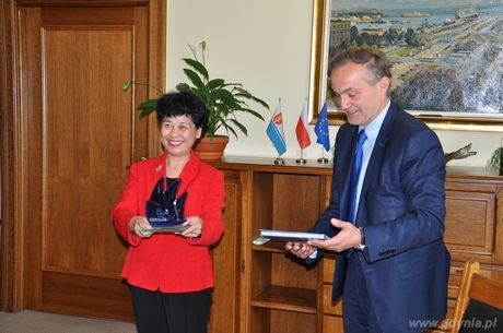 Podpisanie umowy o współpracy miast siostrzanych z Haikou, fot. Michał Kowalski