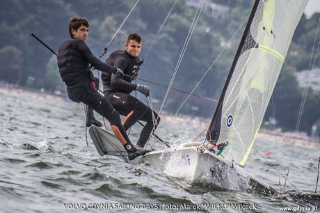 Volvo Gdynia Sailing Days - w Mistrzostwach Świata w klasie 49er na najwyższym podium stanęła załoga hiszpańska Diego Botin i Pablo Tunado  / fot. Marek Wilczek/ Volvo Gdynia Sailing Days