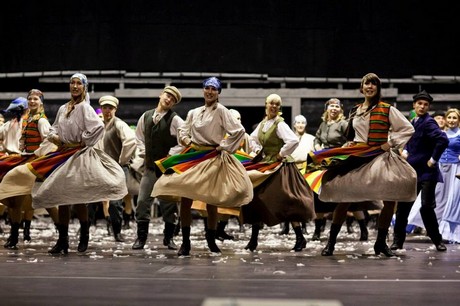 Teatr Muzyczny musical Chłopi